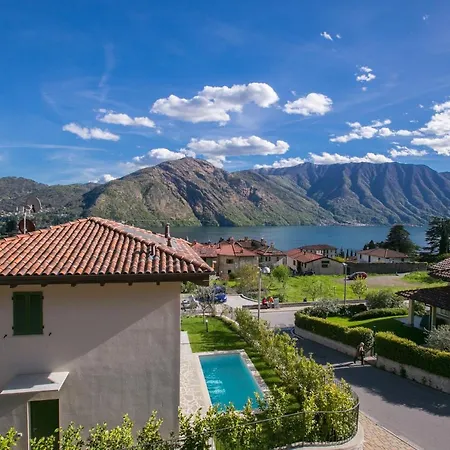 Vakantiehuis Sleeps 6 Pool Air Con