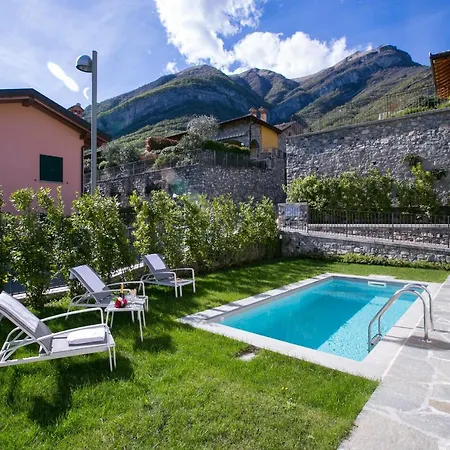 Sleeps 6 Pool Air Con Tremezzo